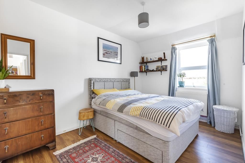 Property photo 3 of 11 Bedroom