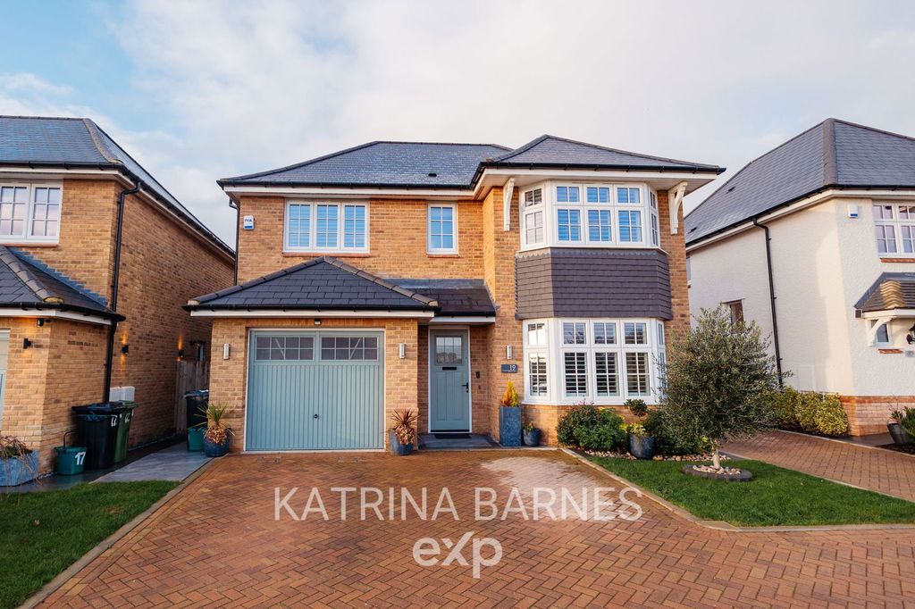 Property photo 1 of 29