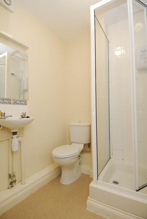 Property photo 3 of 7 Kes005.Jpg