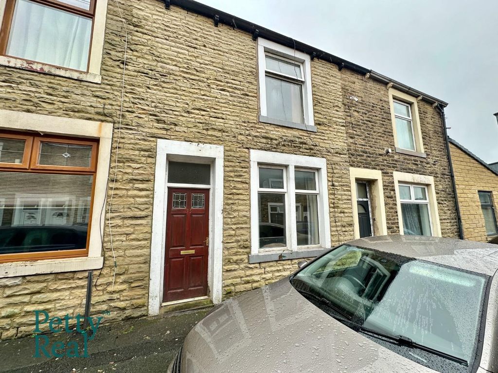 Property photo 2 of 8 0D052D5B-Be4D-454C-Bbe0-5C801E146454.Jpeg