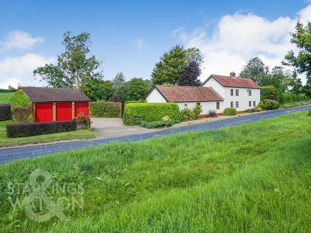 Property photo 1 of 35