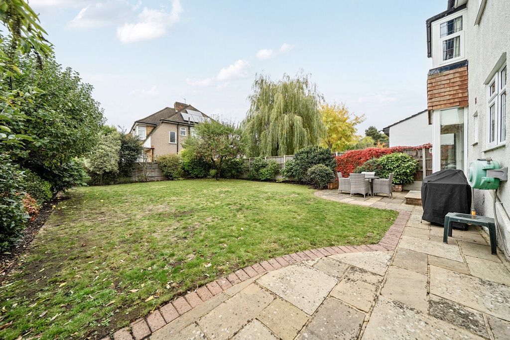 Property photo 2 of 28 Picture No. 07