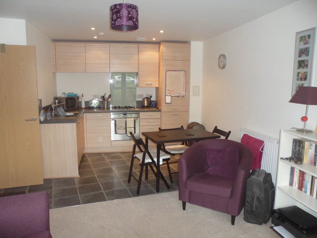 Property photo 3 of 7 355299-2651-Pra10998-3-Fs-1