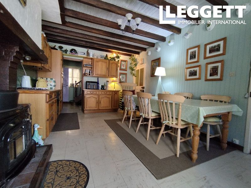 Property photo 3 of 10