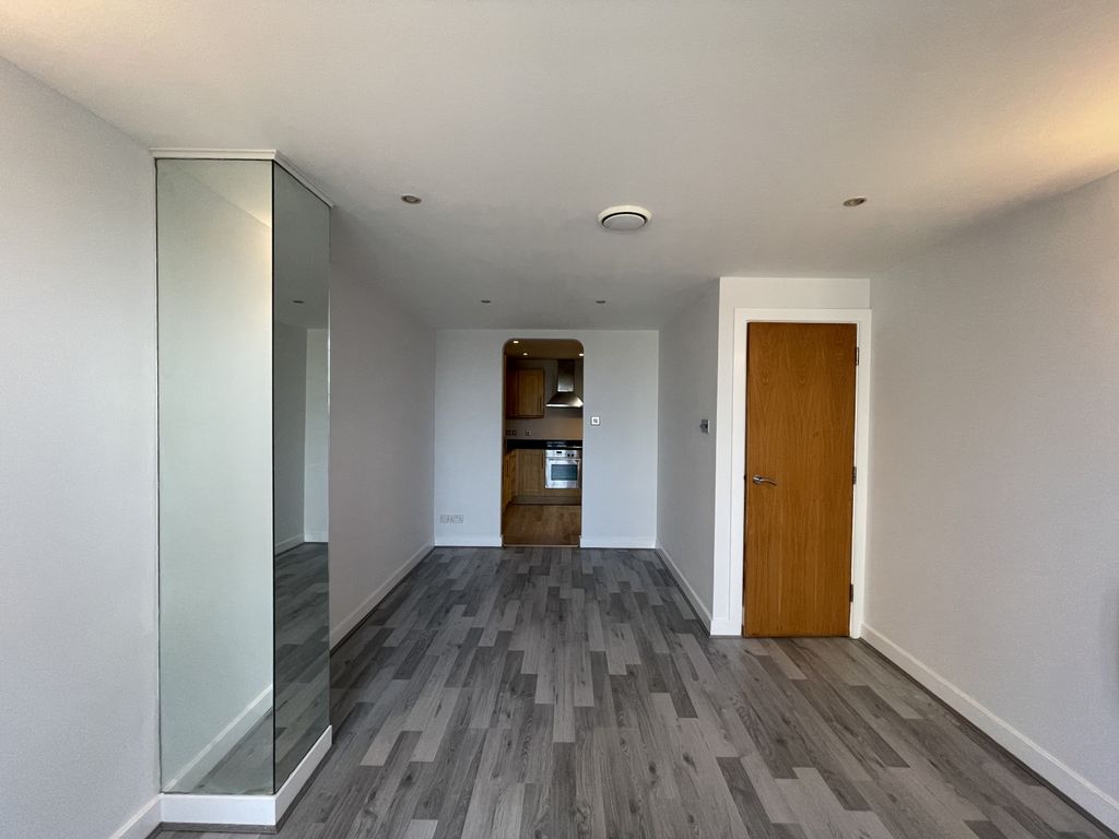 Property photo 3 of 14 Gallery
