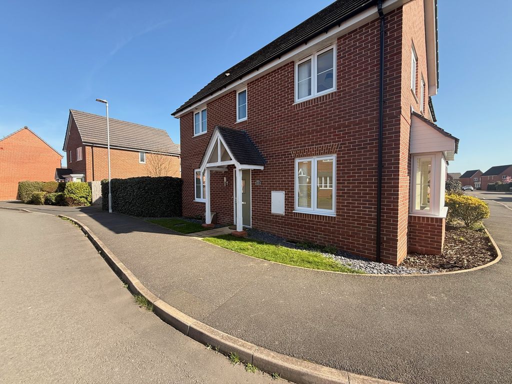 Property photo 2 of 16