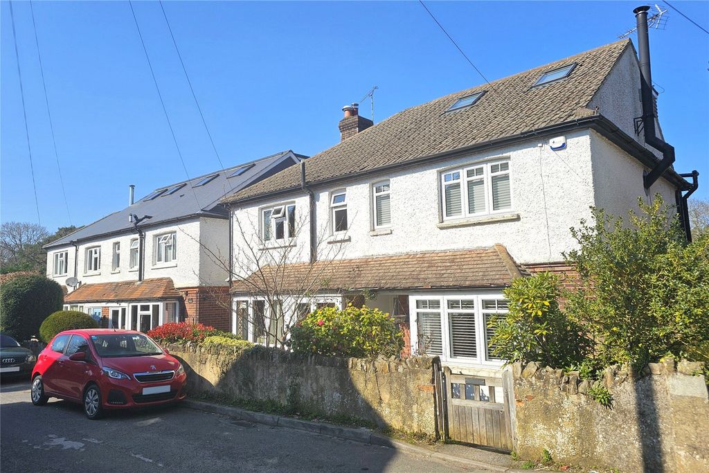 Property photo 2 of 30 Picture No. 82