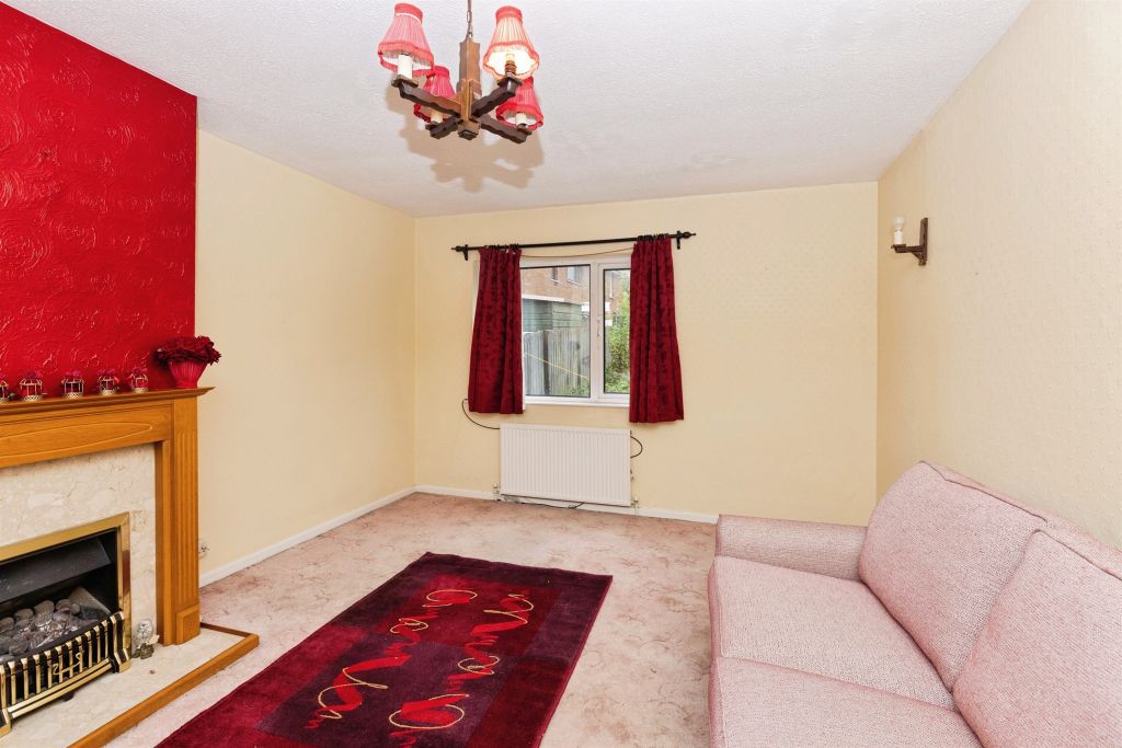 Property photo 3 of 17