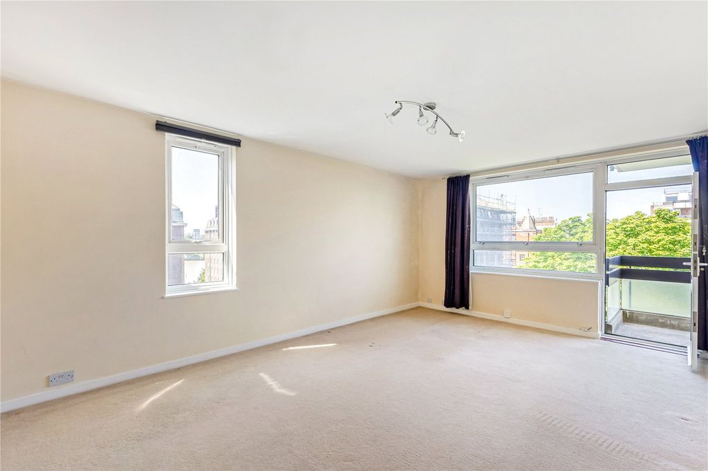 Property photo 2 of 10 Reception Room