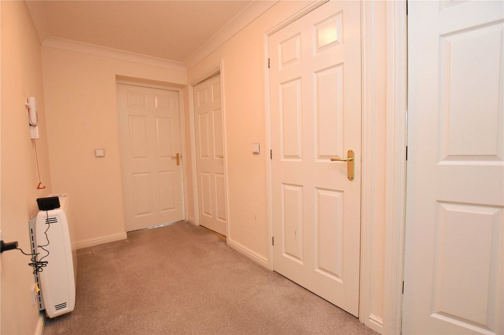 Property photo 3 of 22 Hallway