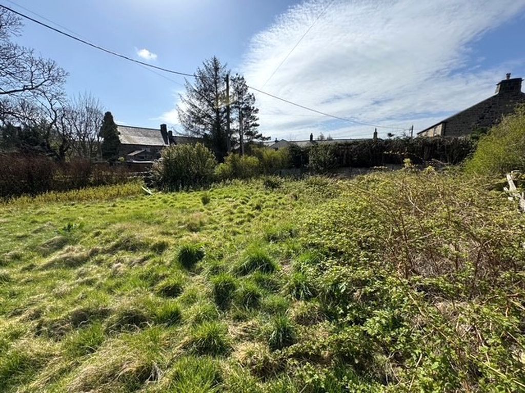 Property photo 2 of 8 Photo 3