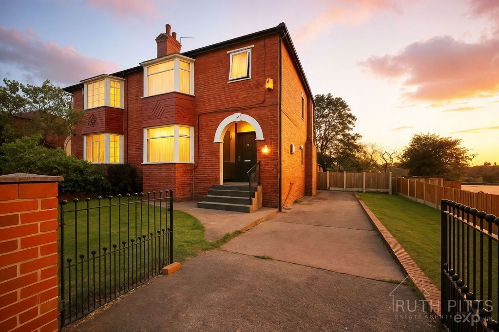 Property photo 3 of 34