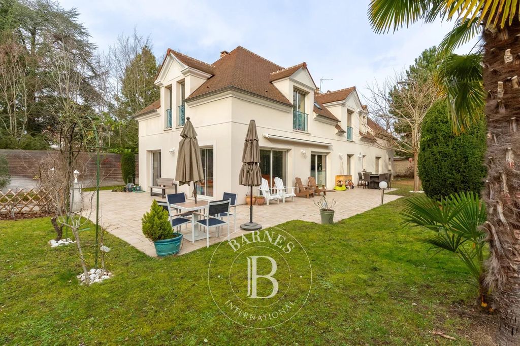 Property photo 2 of 15