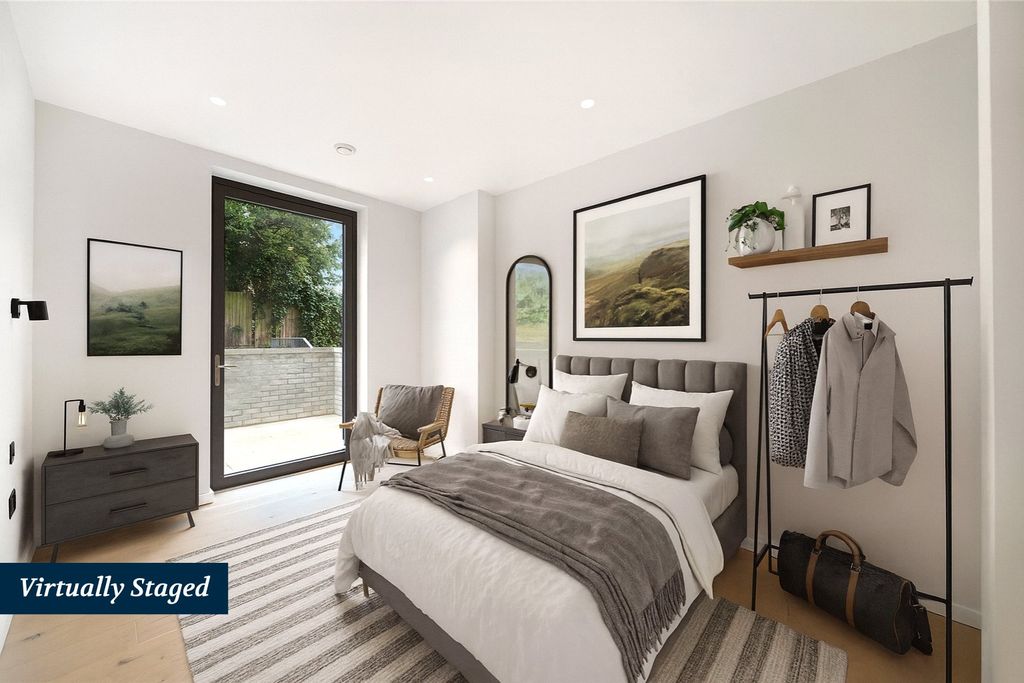 Property photo 2 of 21 Picture No. 26