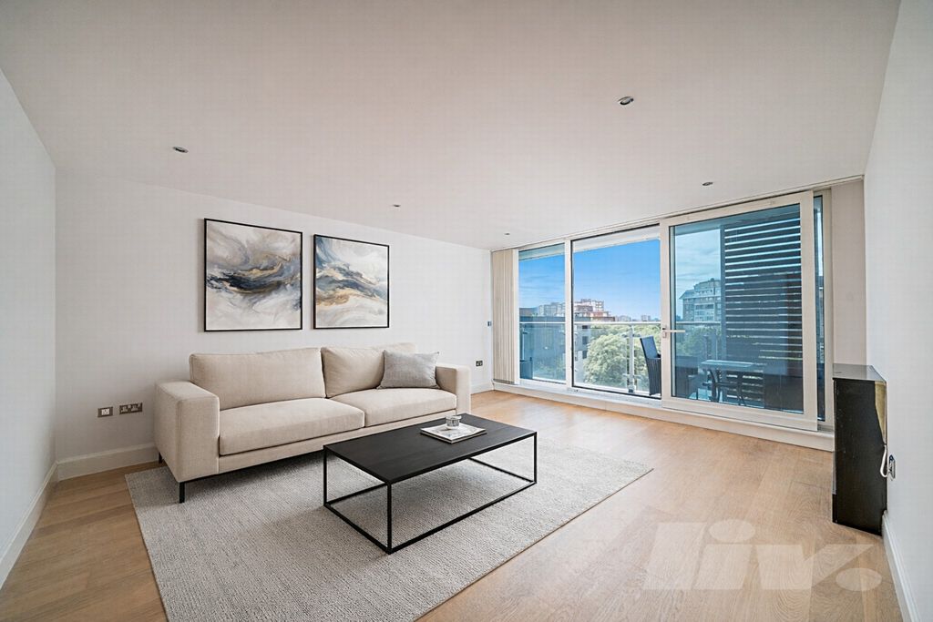 Property photo 1 of 13 Photo 6