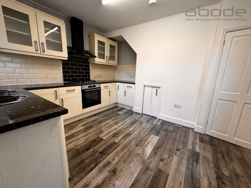 Property photo 3 of 39