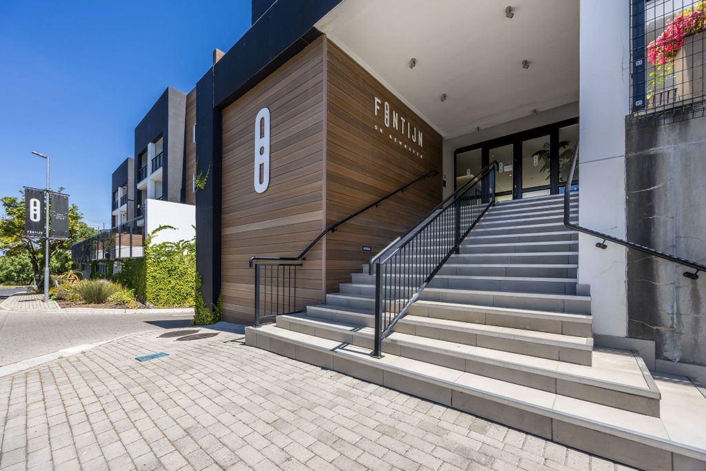 Property photo 3 of 42 Dbv1679731