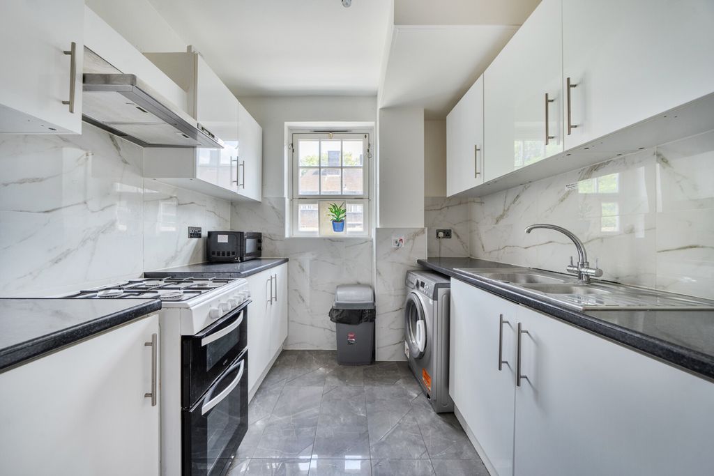 Property photo 3 of 14 1499907-3-6A6c96B...