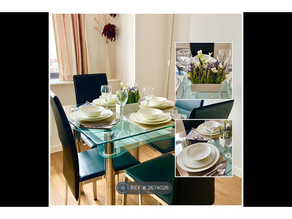 Property photo 3 of 7 Dining