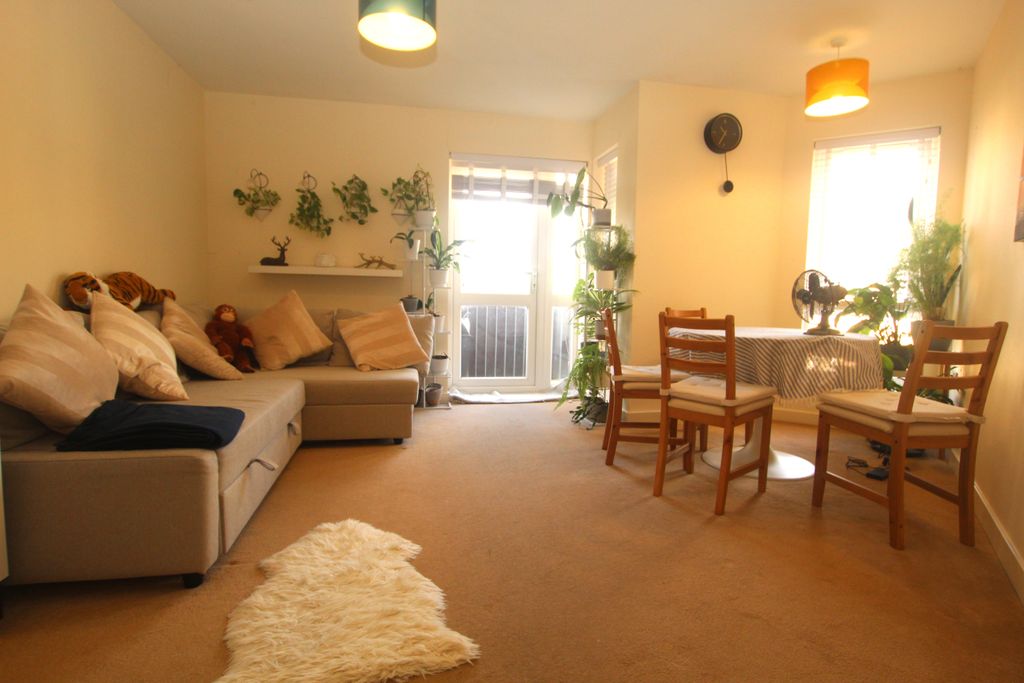 Property photo 2 of 9 Img_3381