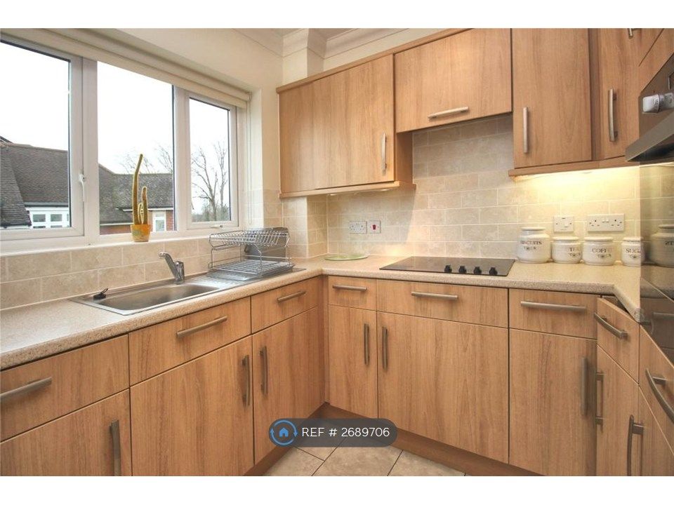 Property photo 2 of 9