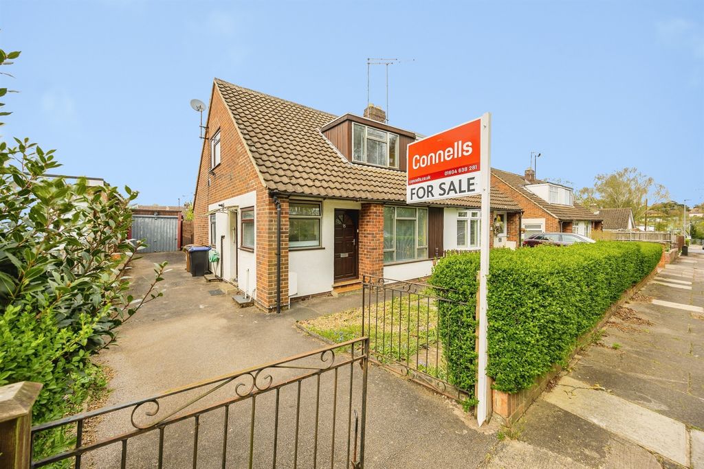 Property photo 1 of 16