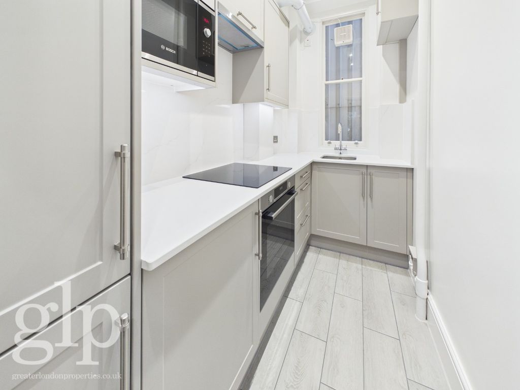 Property photo 2 of 22 4687654