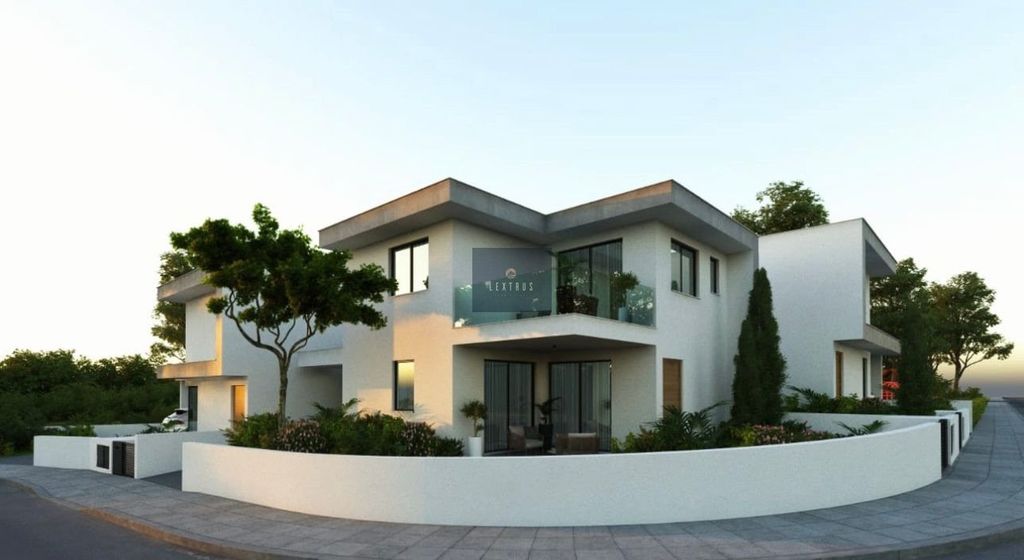 Property photo 3 of 7