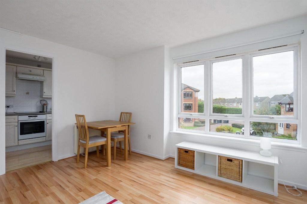 Property photo 3 of 8 Photo 3