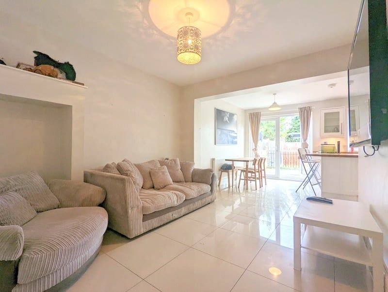 Property photo 2 of 15
