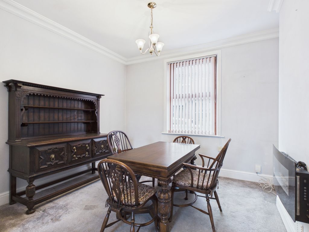 Property photo 3 of 12 Cam02313G0-Pr0104-Still001