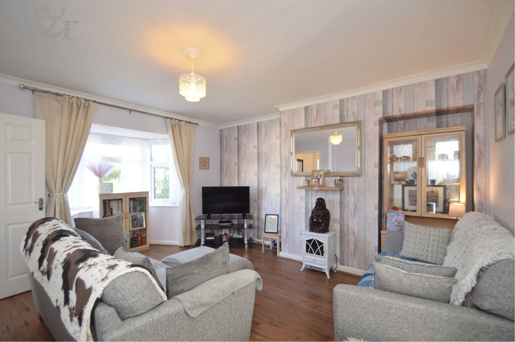 Property photo 3 of 31 Photo 23