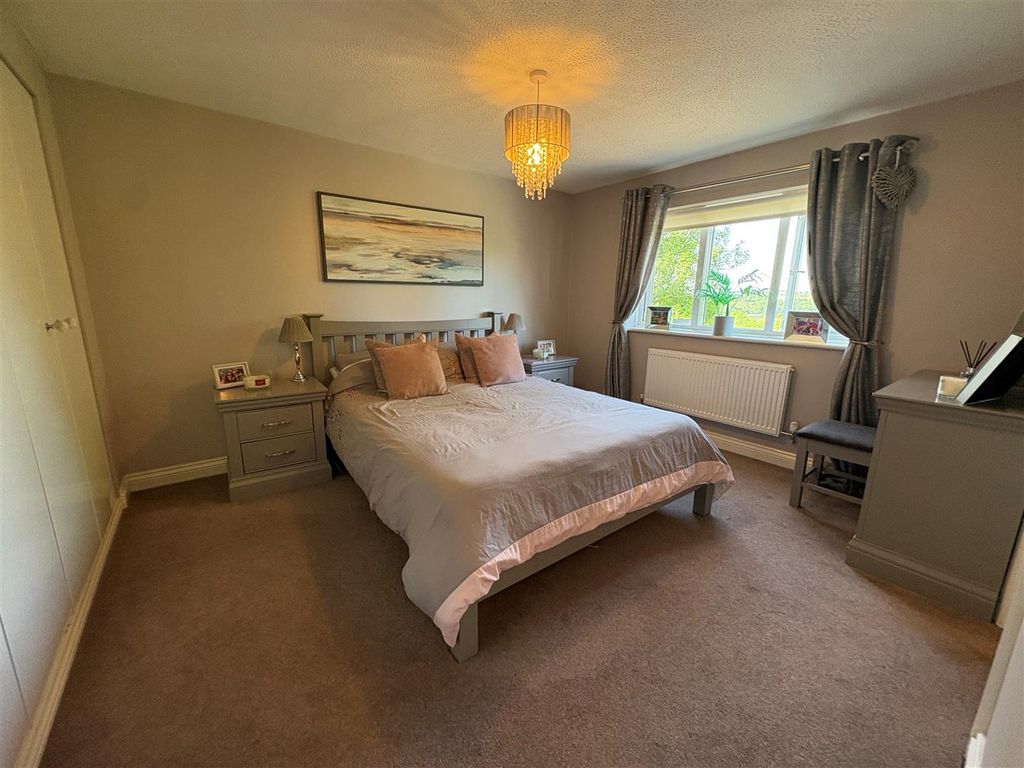 Additional image 15 of 4 bed detached house for saleHorton Street, Heckmondwike WF16