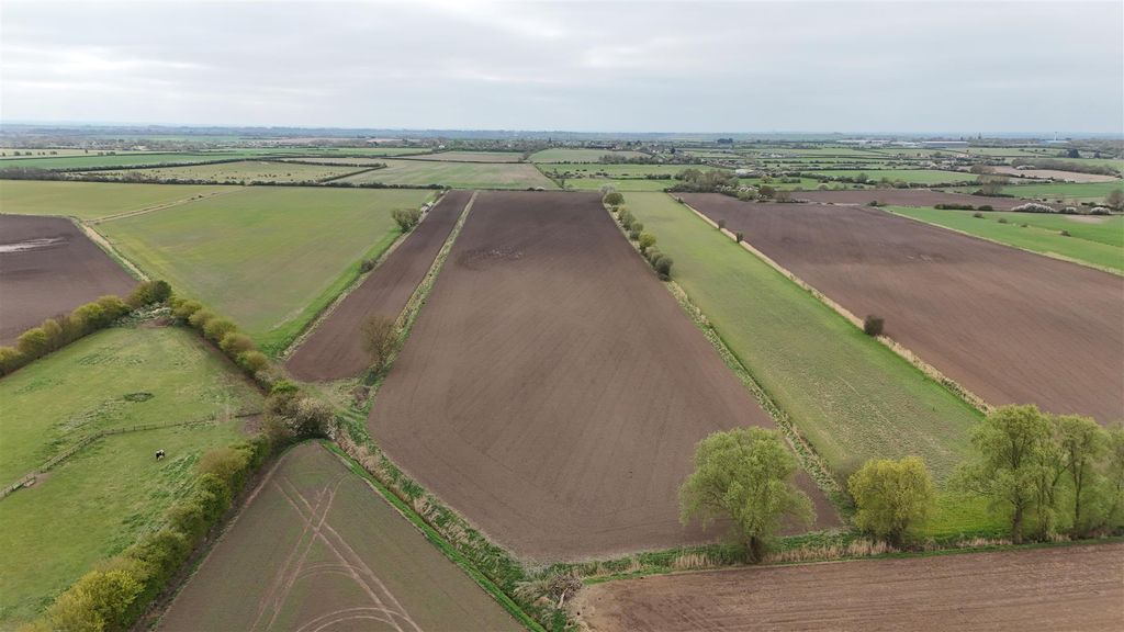 Property photo 2 of 6 Dji_20250410113456_0002_D.Jpg