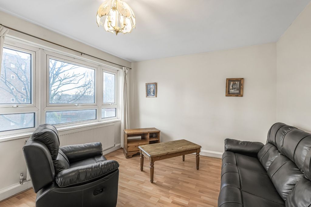 Property photo 2 of 25 Picture 2