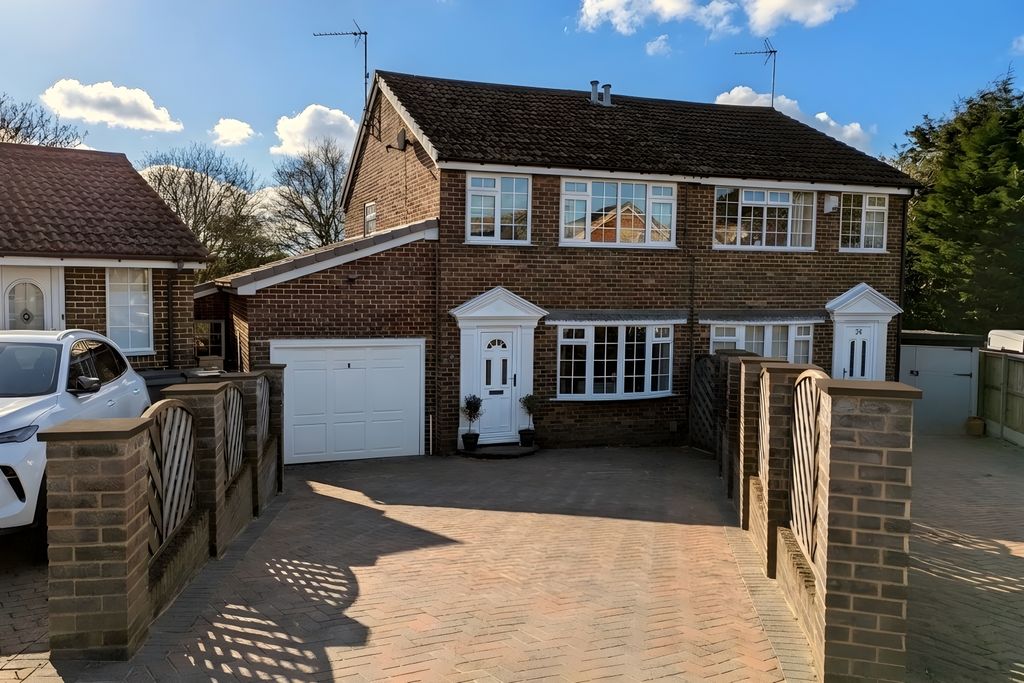 Property photo 1 of 20 Front View Of The Property