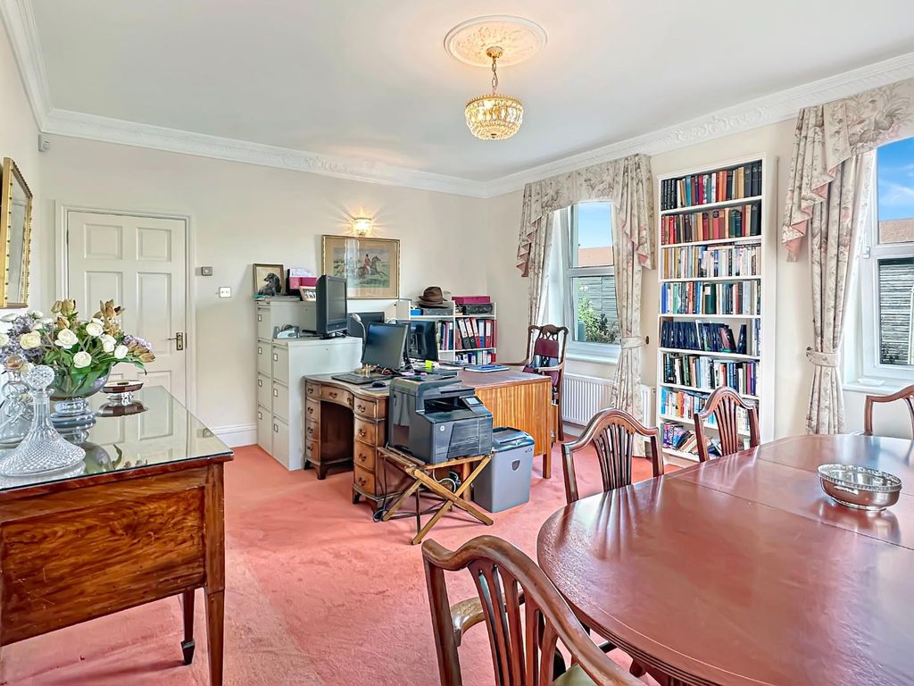 Additional image 18 of 5 bed detached house for saleSt. Marys Square, Newmarket CB8