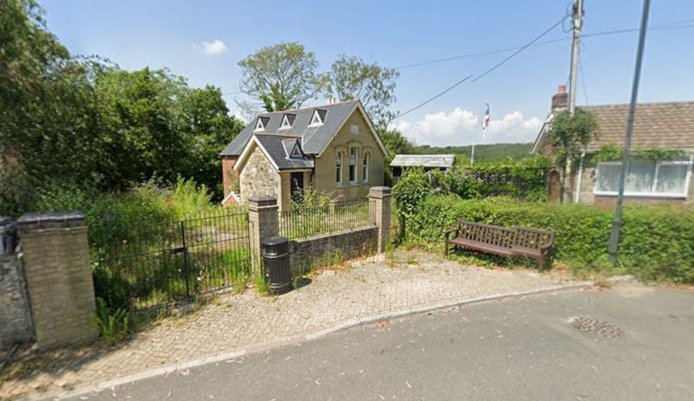 Property photo 1 of 1