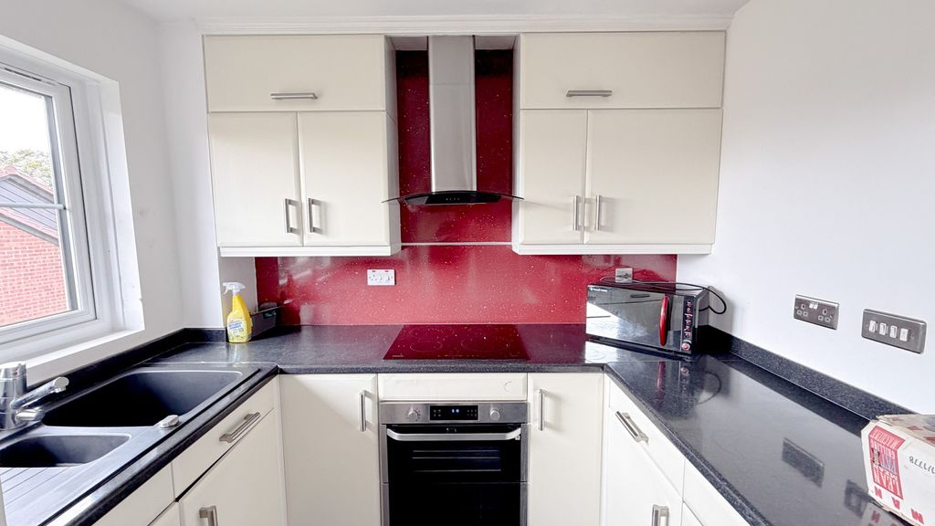 Property photo 3 of 19 Not Specified