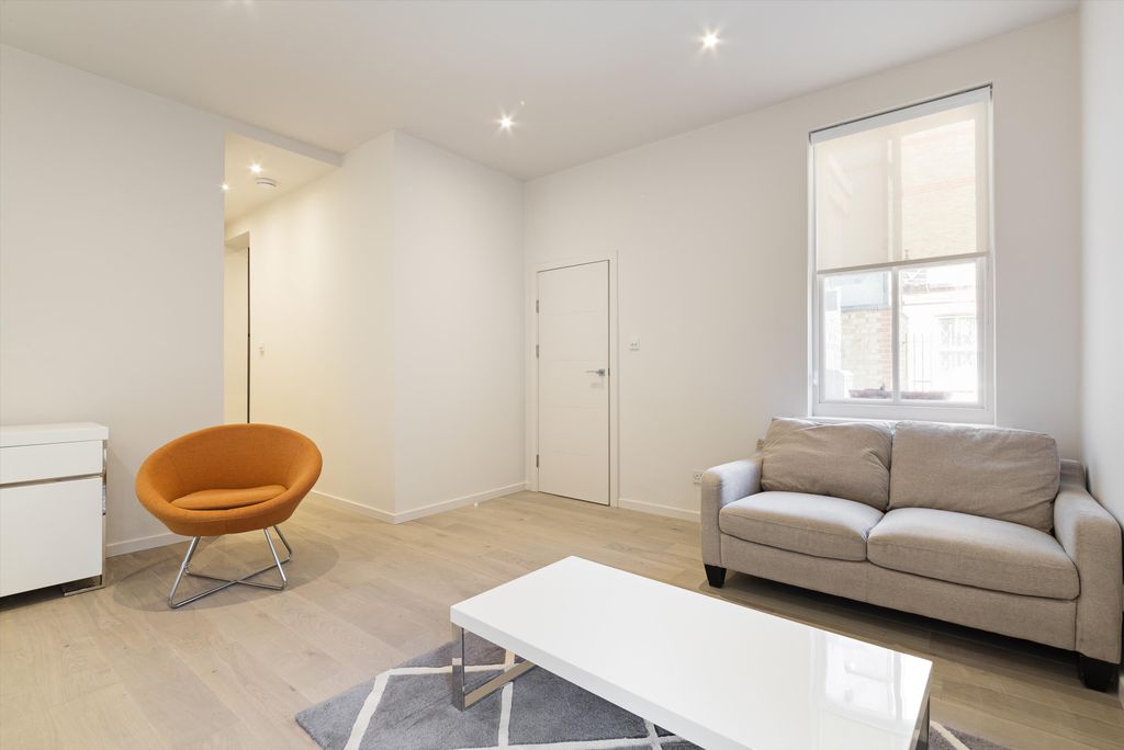 Property photo 3 of 7 Image