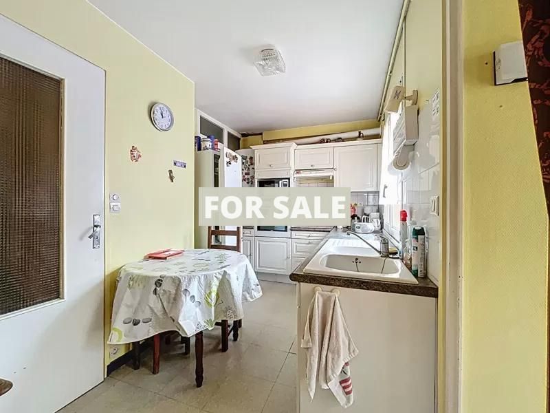 Property photo 3 of 14