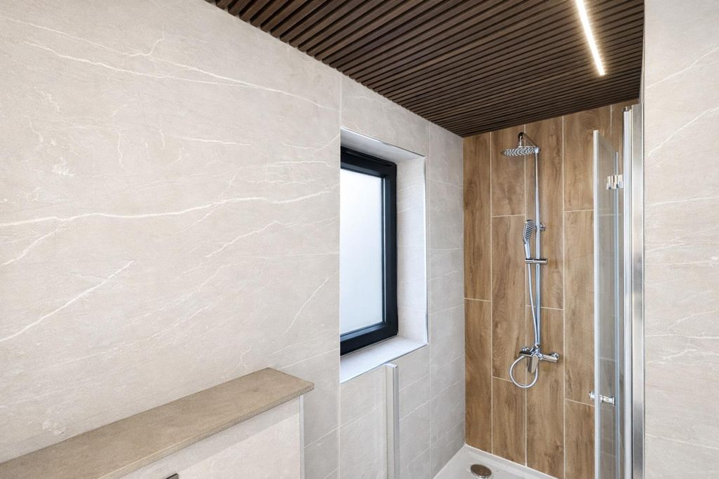 Property photo 2 of 10 3.Png