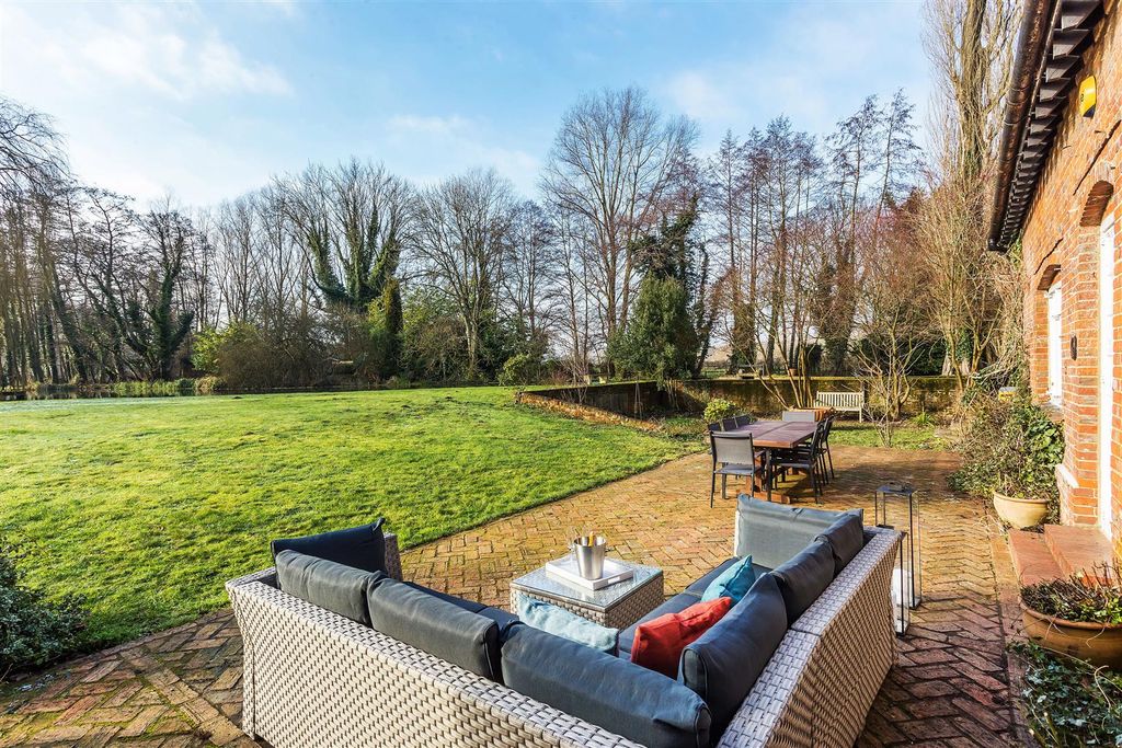 Additional image 21 of 5 bed detached house for saleAndwell Lane, Andwell, Hook, Hampshire RG27