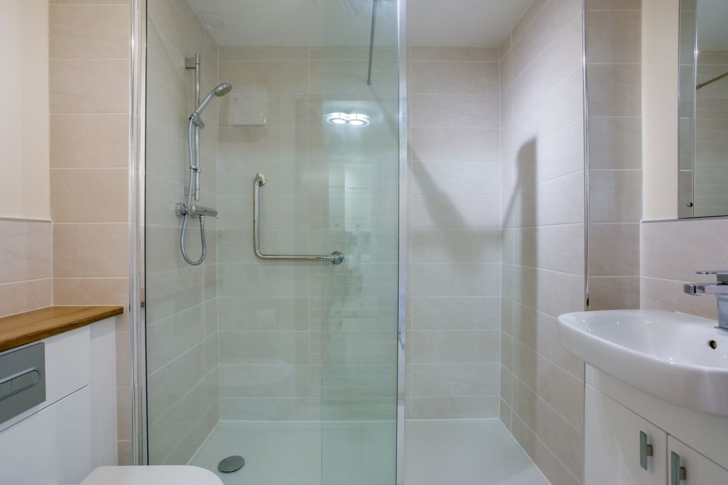 Property photo 3 of 9