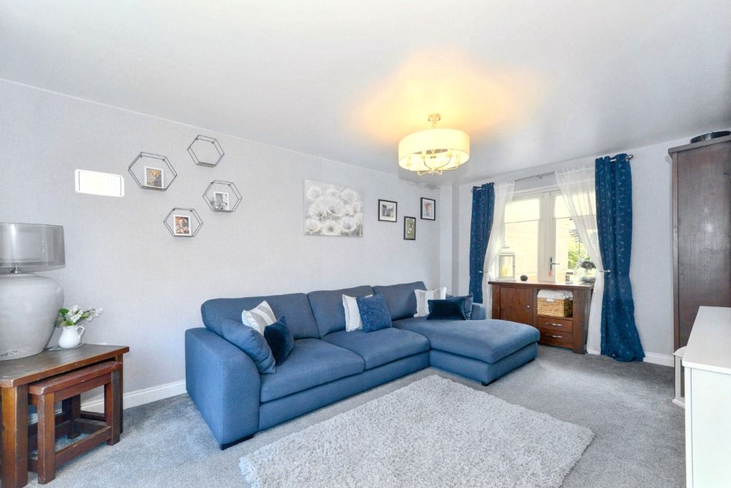 Property photo 3 of 20 3952577