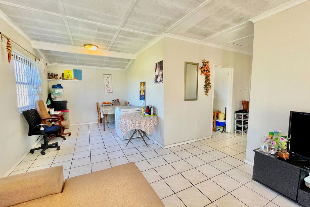 Property photo 3 of 15 1TV1694226