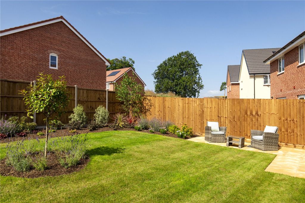 Property photo 2 of 13 2 - Picture No. 13
