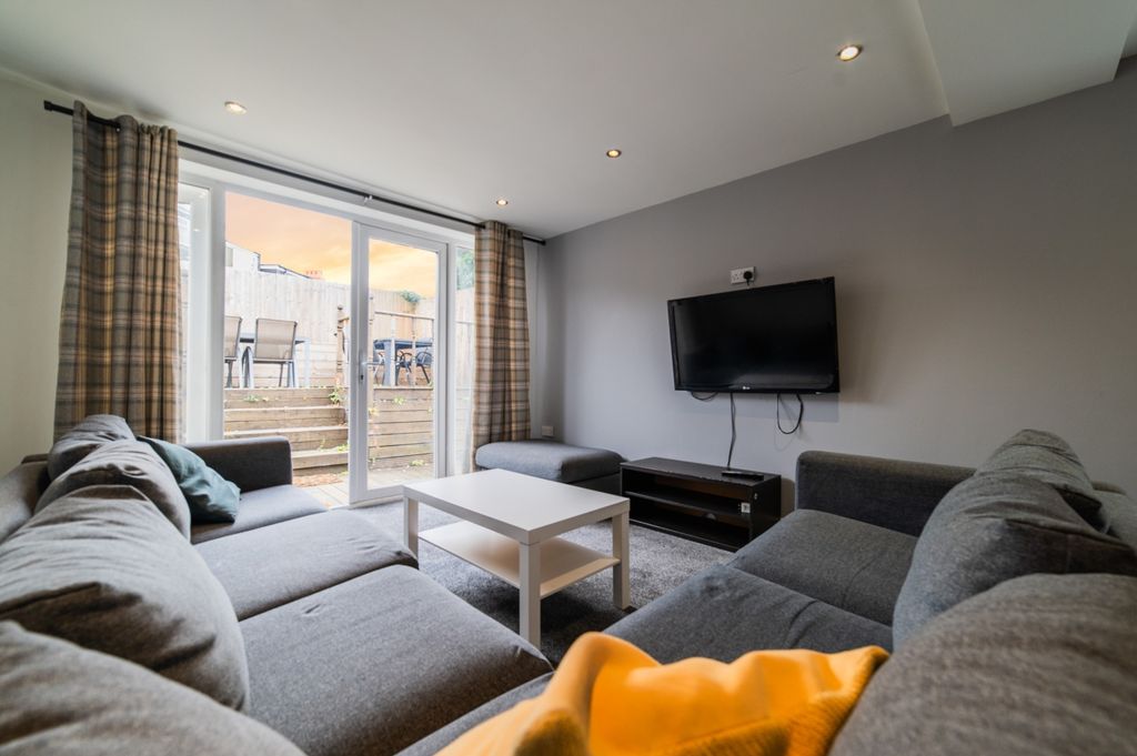 Property photo 1 of 17 Another Student Property From Award Winning Cps Ho