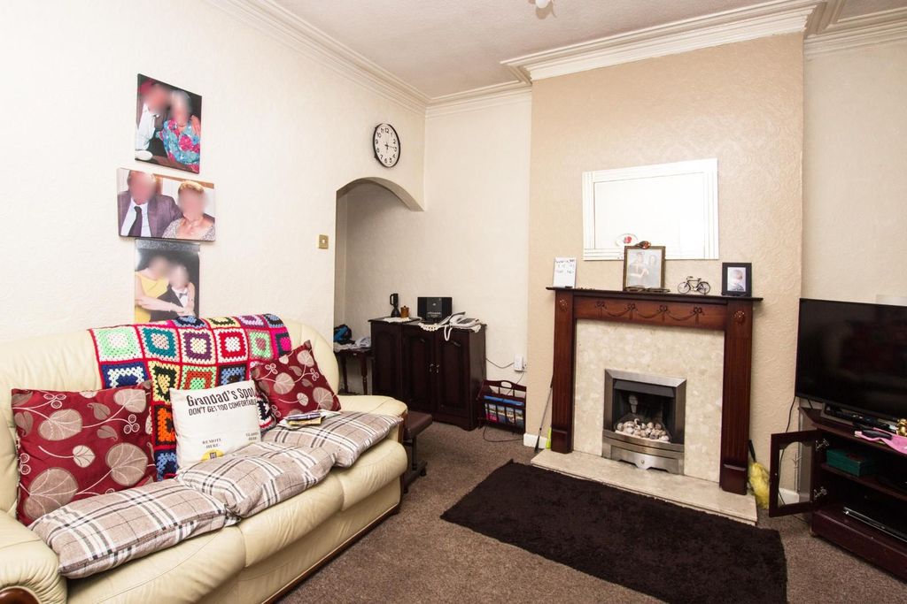 Property photo 3 of 6 Sandon Street (5).Jpg