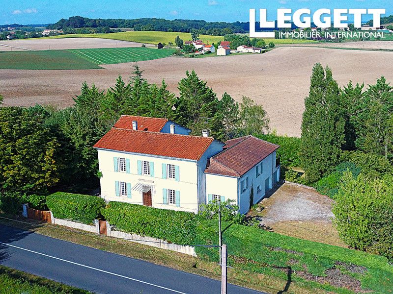 Property photo 1 of 10